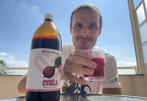 Ako mi cviklová šťava pomohla zvýšiť výkon pri príprave na maratón: Skúsenosti z praxe